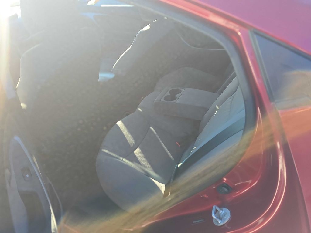 2013 Hyundai Elantra Image 3