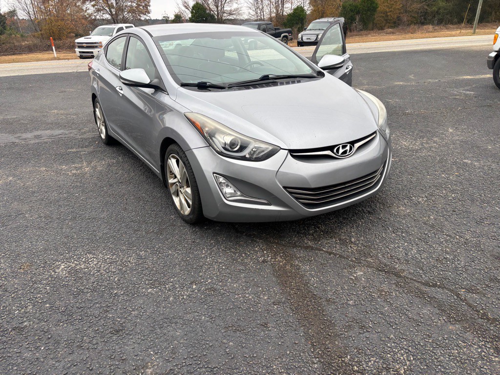 2015 Hyundai Elantra Image 1