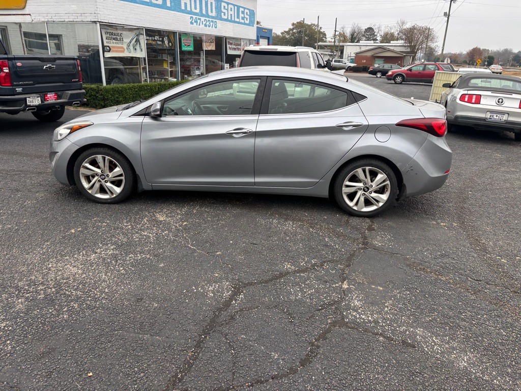 2015 Hyundai Elantra Image 6