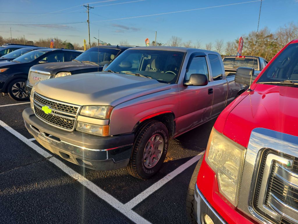 2006 Chevrolet Silverado 1500 Image 4