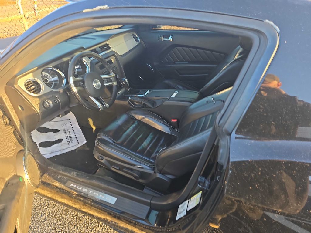 2013 Ford Mustang Image 5