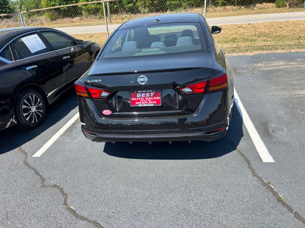 2019 Nissan Altima Image 5