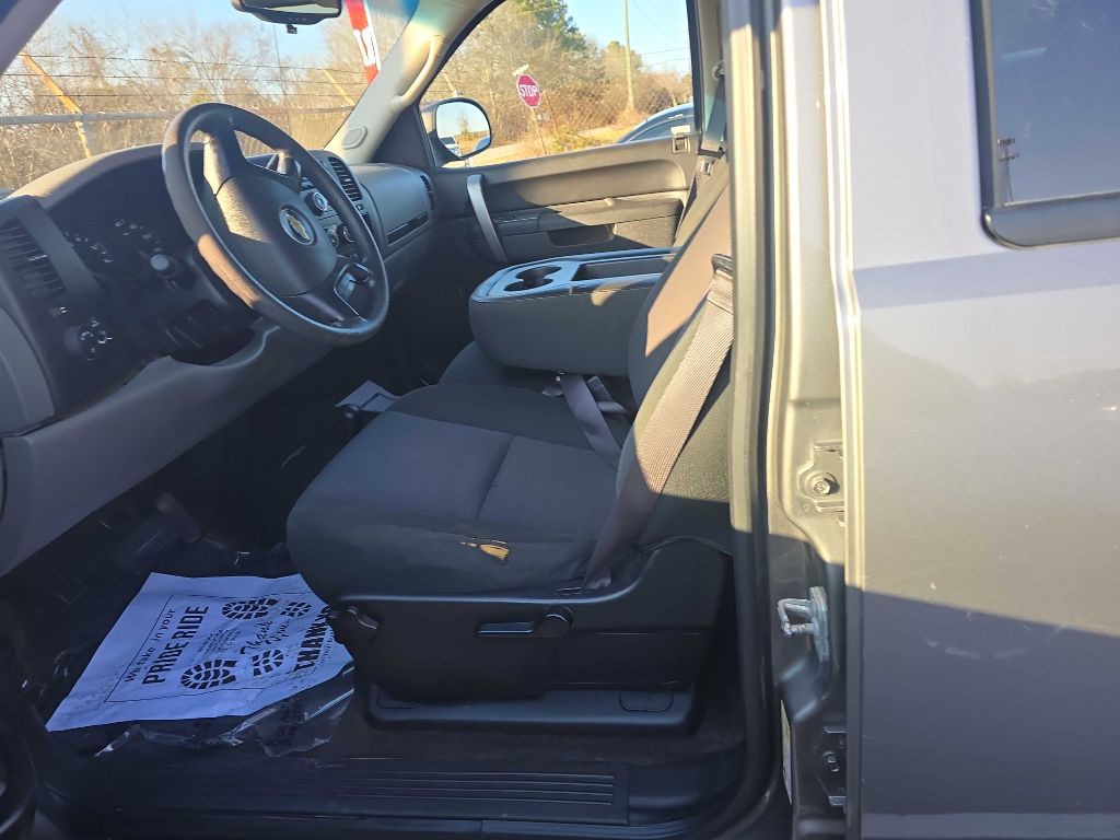 2013 Chevrolet Silverado 1500 Image 1