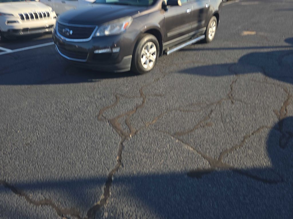 2017 Chevrolet Traverse Image 4