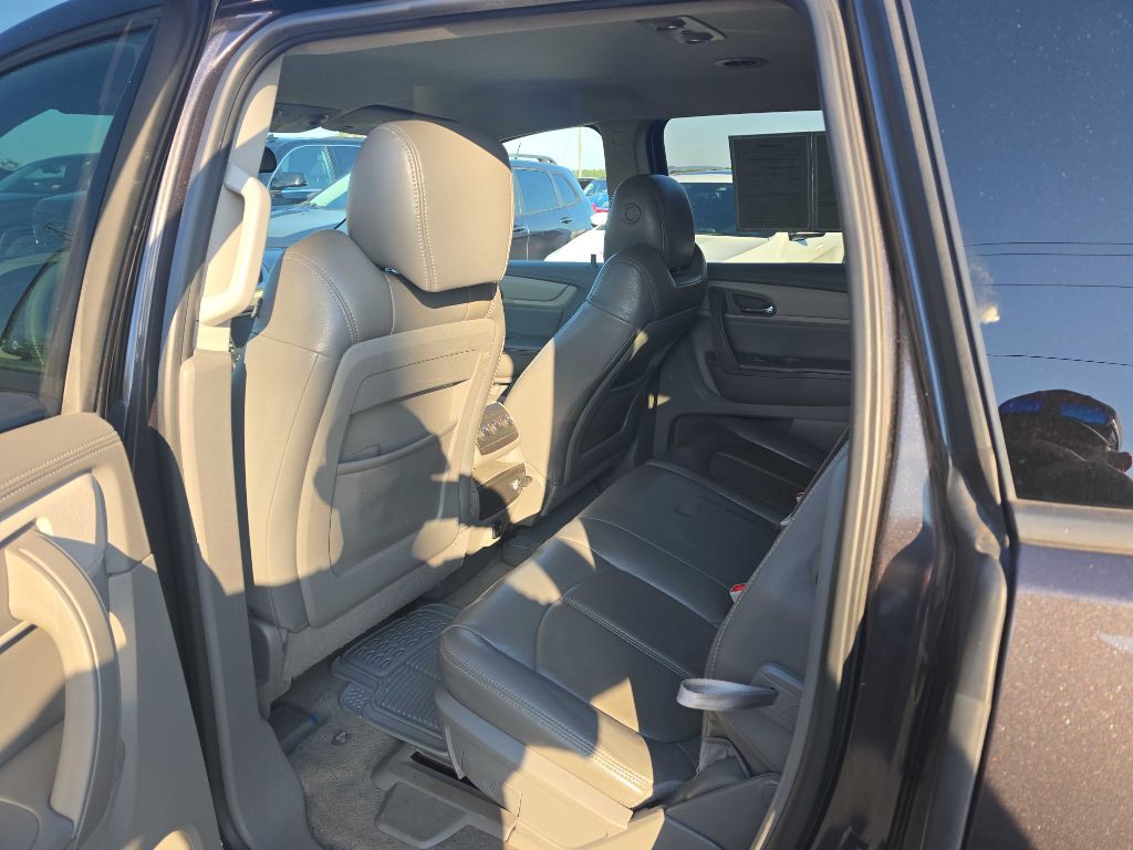 2017 Chevrolet Traverse Image 7