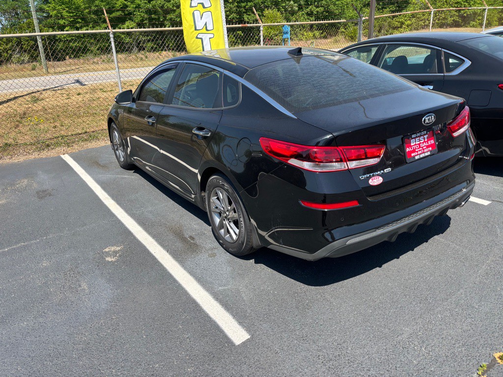 2019 Kia Optima Image 4