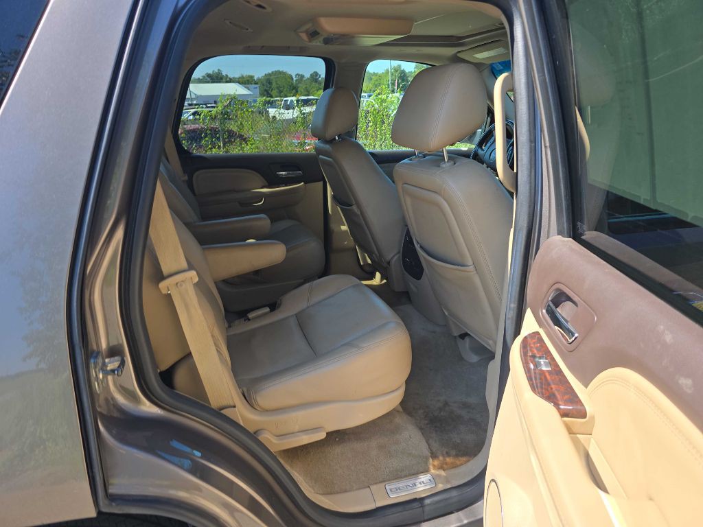 2014 GMC Yukon Image 7