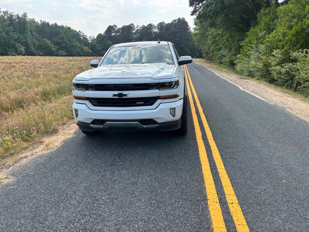 2016 Chevrolet Silverado 1500 Image 1