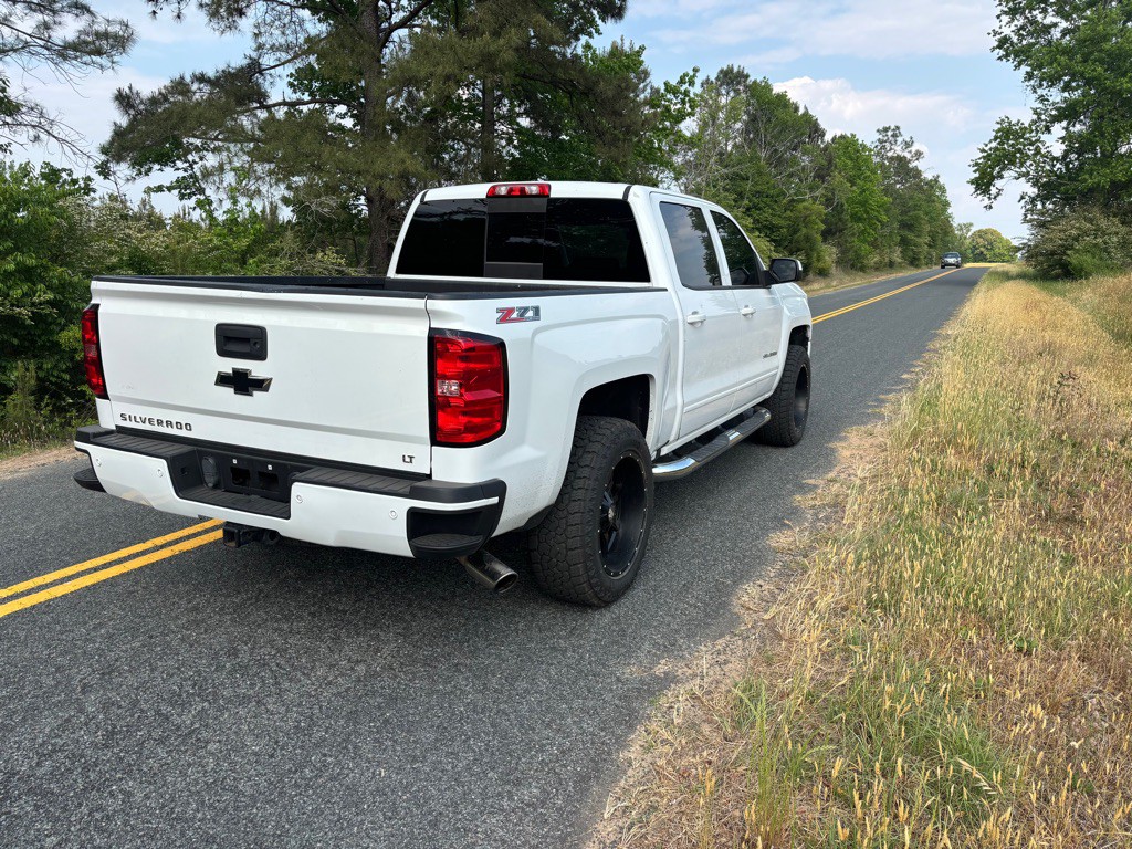 2016 Chevrolet Silverado 1500 Image 3