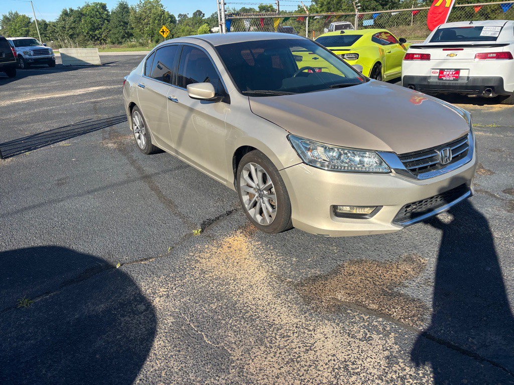 2013 Honda Accord Image 2