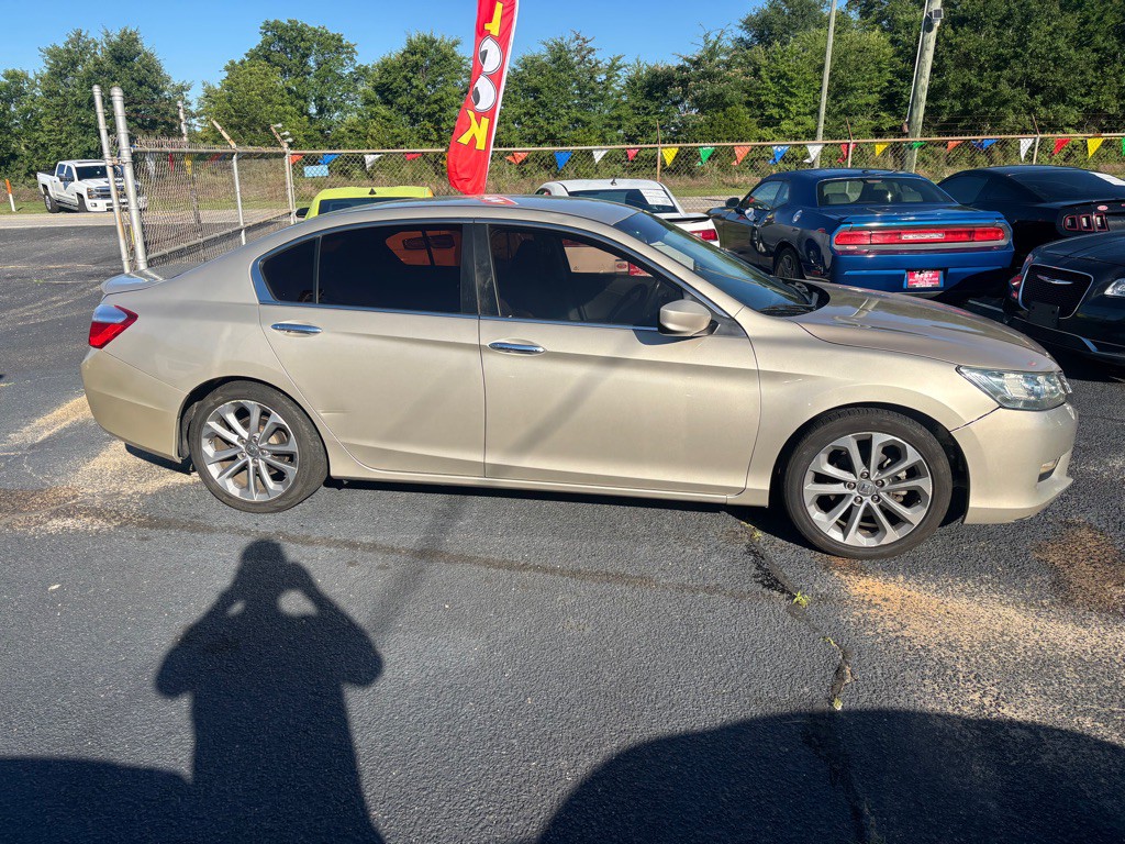 2013 Honda Accord Image 3