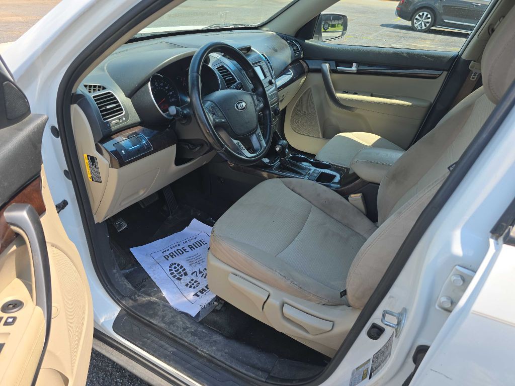 2014 Kia Sorento Image 3