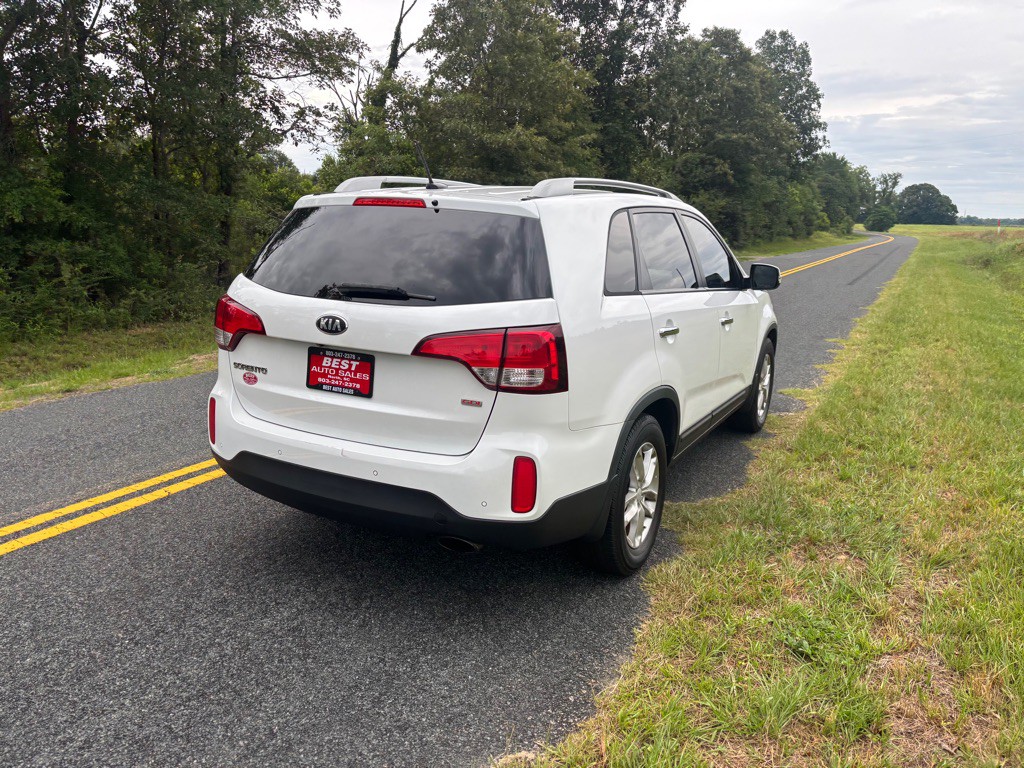 2015 Kia Sorento Image 4