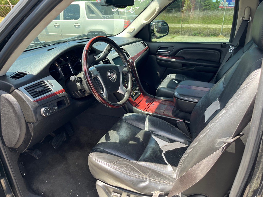 2007 Cadillac Escalade Image 5