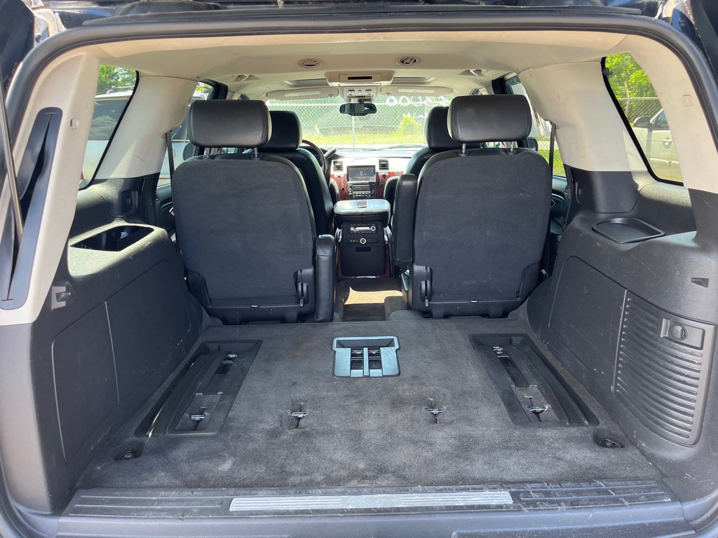 2007 Cadillac Escalade Image 7