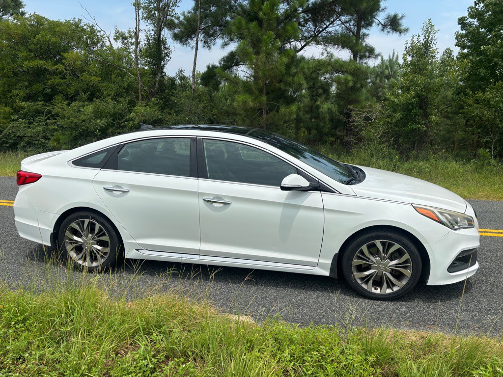 2015 Hyundai Sonata Image 4