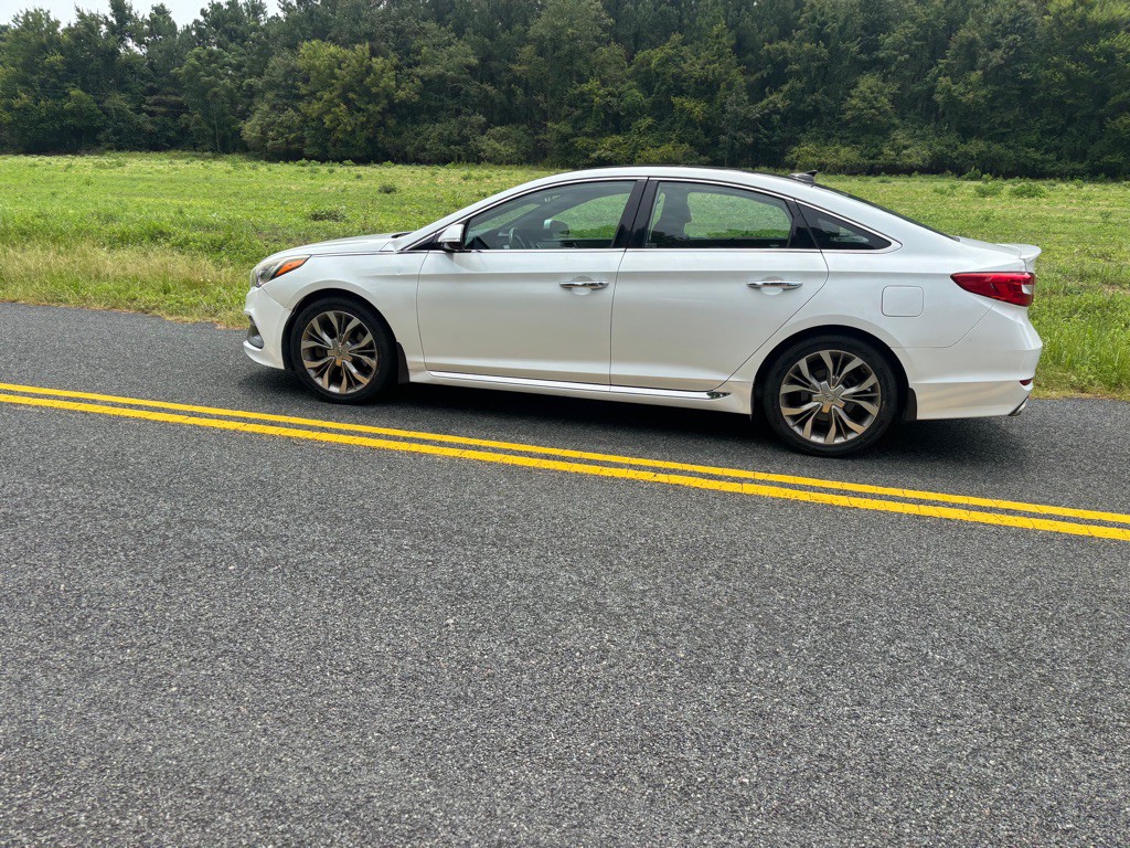 2015 Hyundai Sonata Image 8