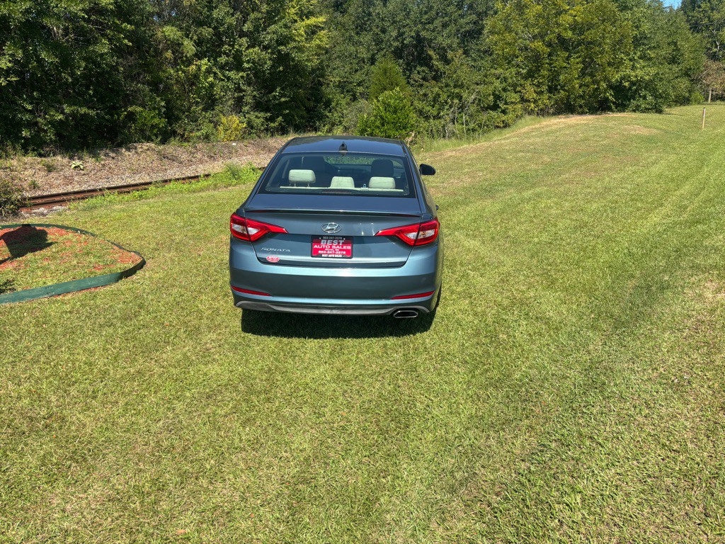 2015 Hyundai Sonata Image 4