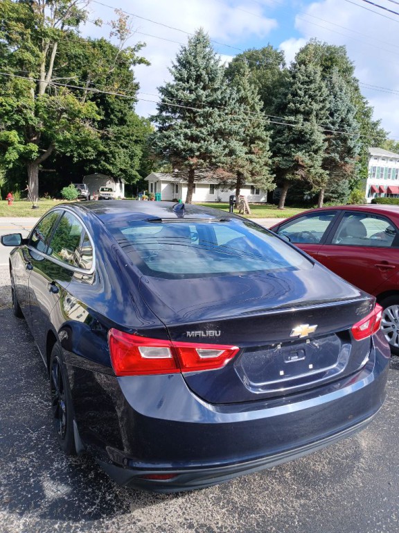 2017 Chevrolet Malibu Image 7