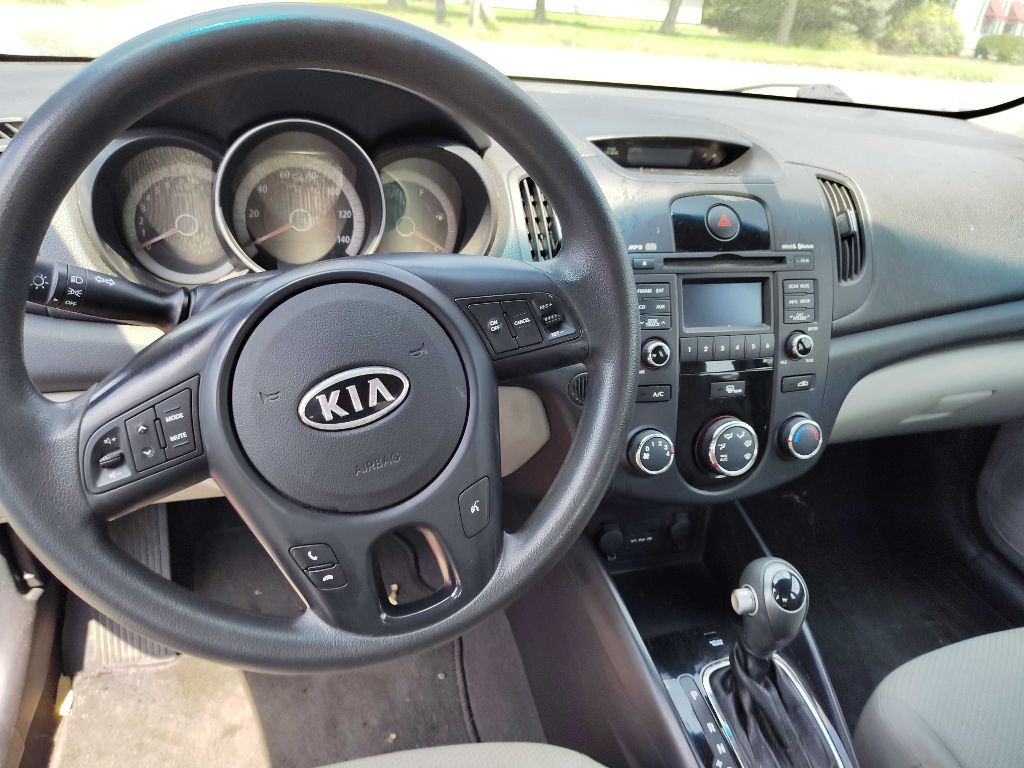 2012 Kia Forte Image 10