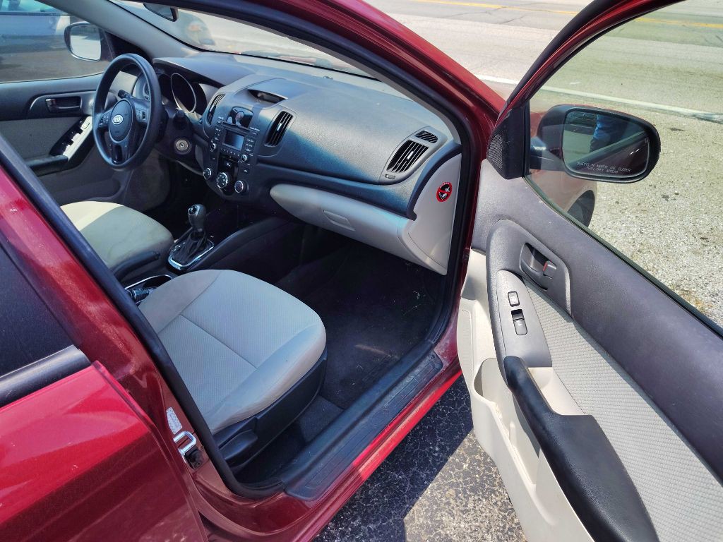 2012 Kia Forte Image 13