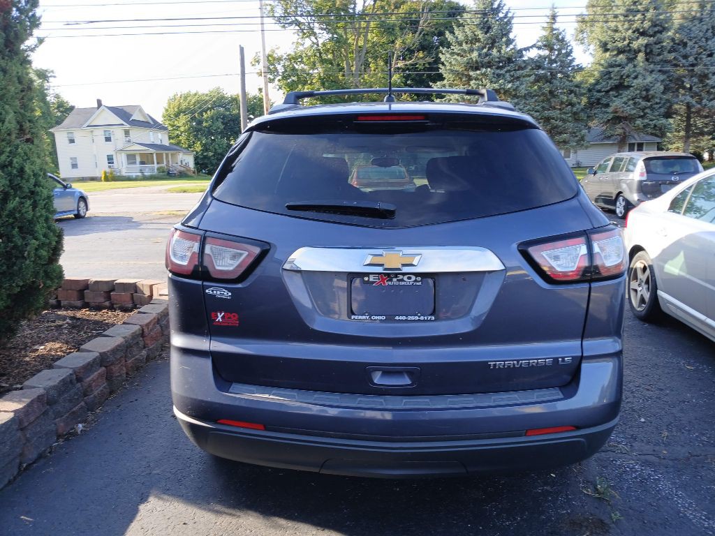 2014 Chevrolet Traverse Image 3