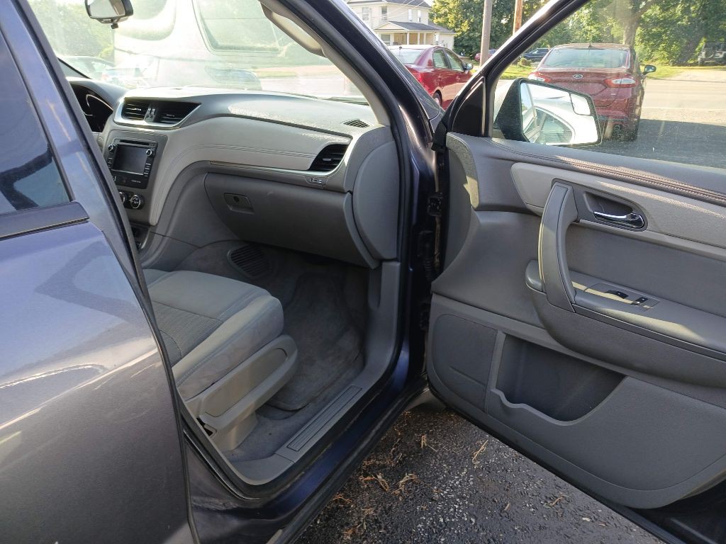 2014 Chevrolet Traverse Image 11