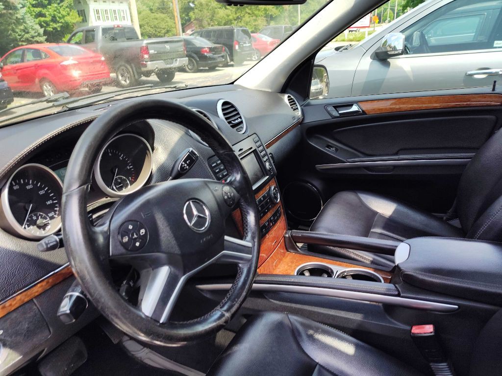 2009 Mercedes-Benz GL-Class Image 14