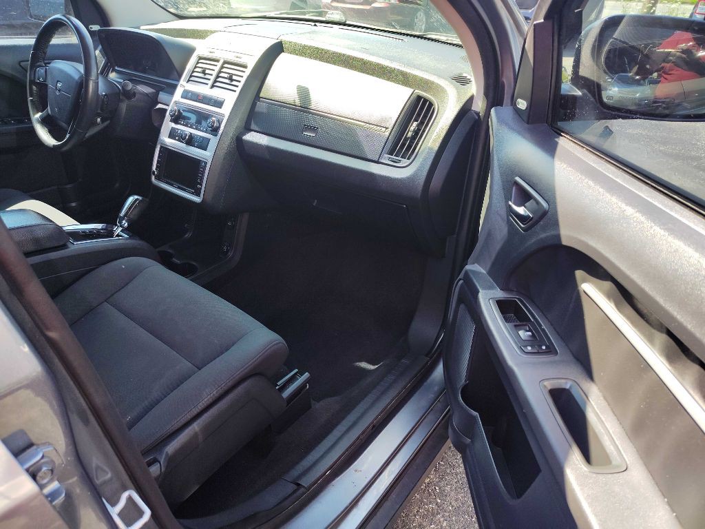 2010 Dodge Journey Image 15