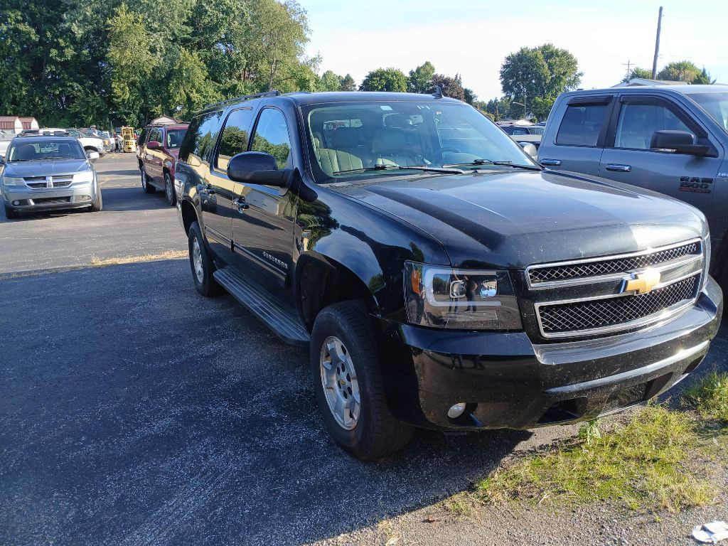 2012 Chevrolet Suburban Image 4