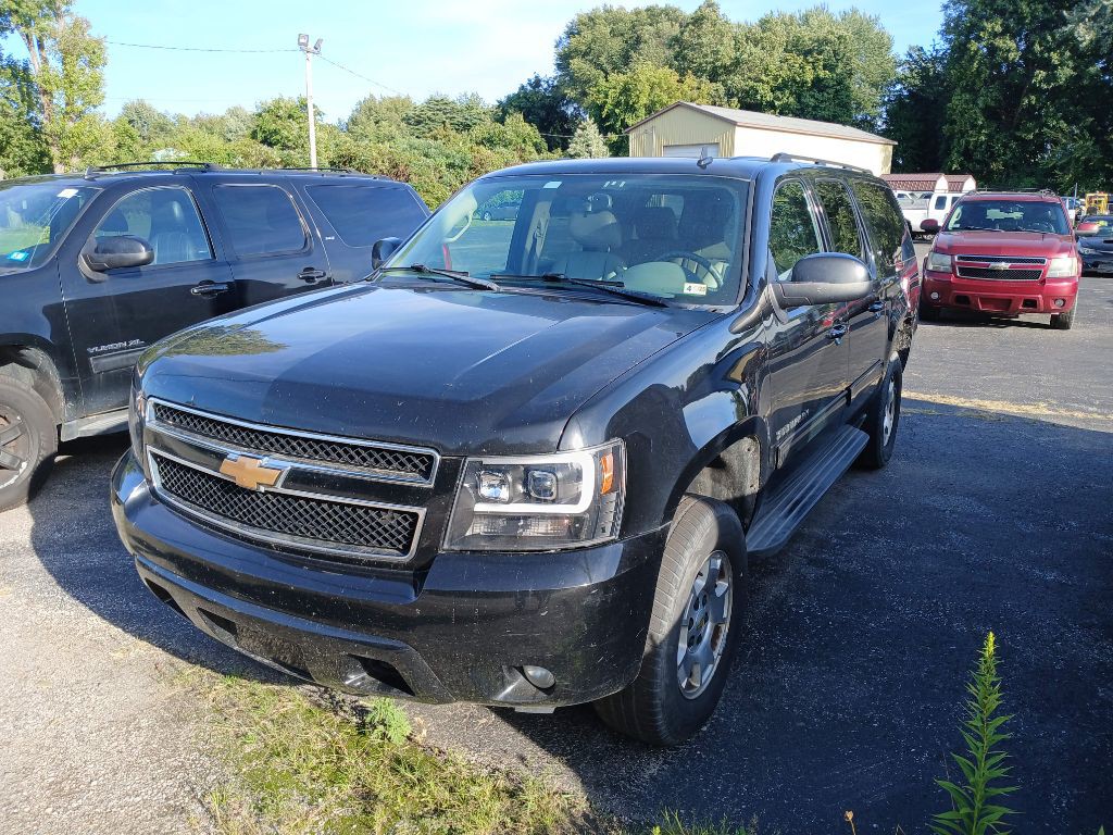 2012 Chevrolet Suburban Image 5