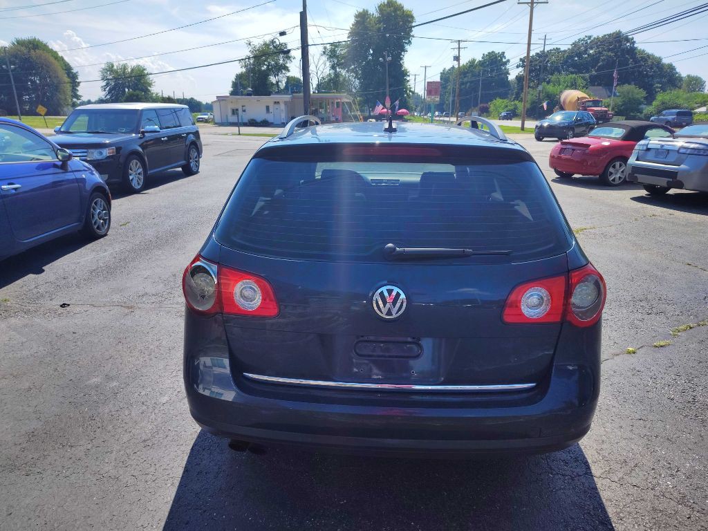 2007 Volkswagen Passat Image 1