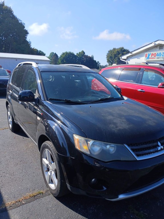 2007 Mitsubishi Outlander Image 2