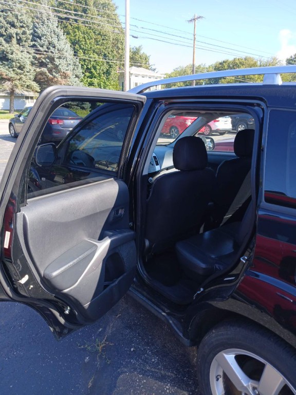 2007 Mitsubishi Outlander Image 8