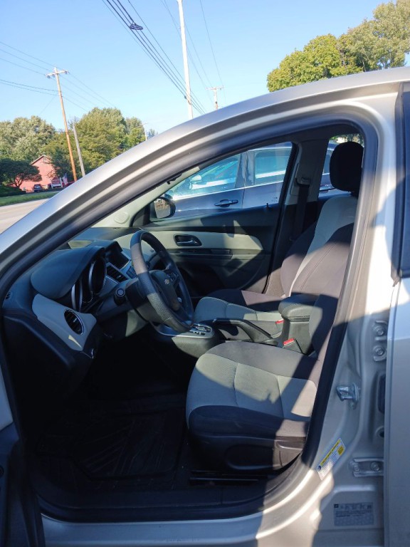 2013 Chevrolet Cruze Image 14