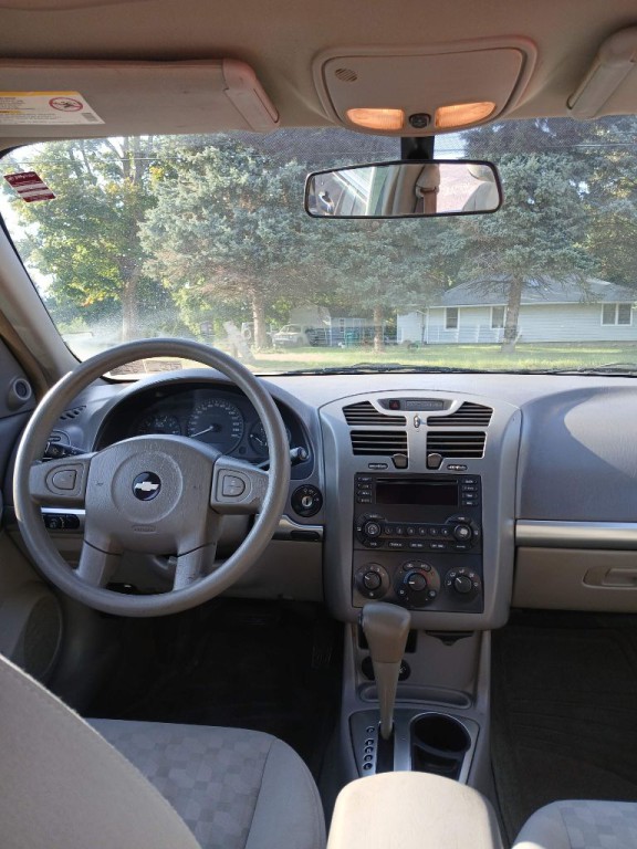 2004 Chevrolet Malibu Image 14