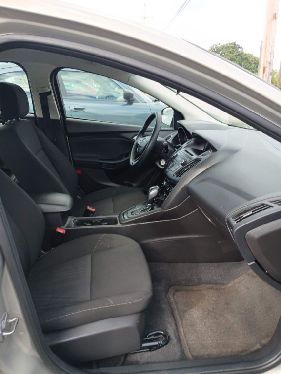 2015 Ford Focus Image 13