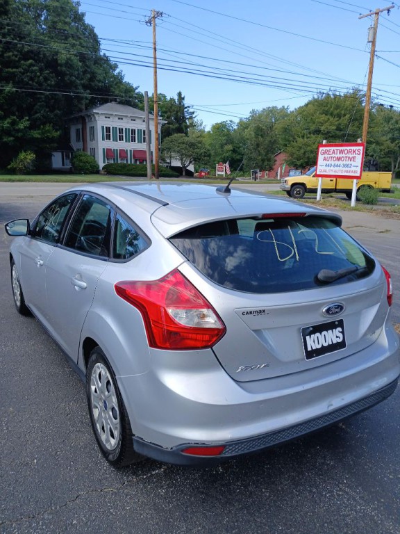 2012 Ford Focus Image 6