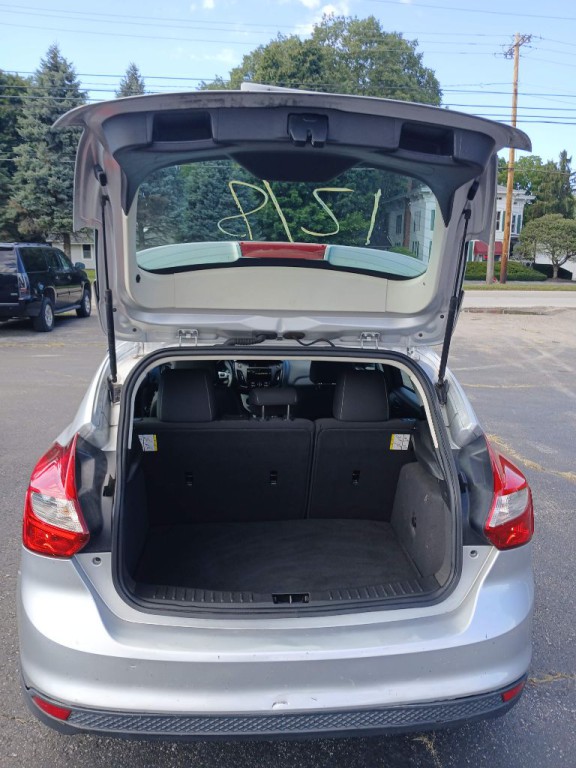 2012 Ford Focus Image 7