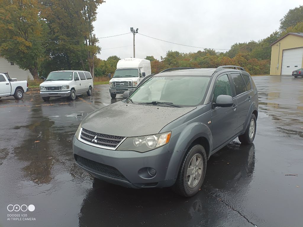 2007 Mitsubishi Outlander Image 1