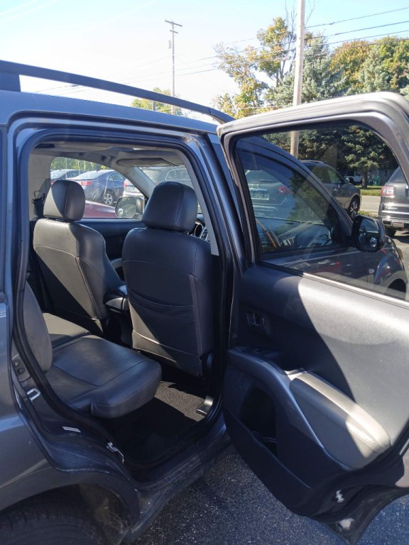 2007 Mitsubishi Outlander Image 6
