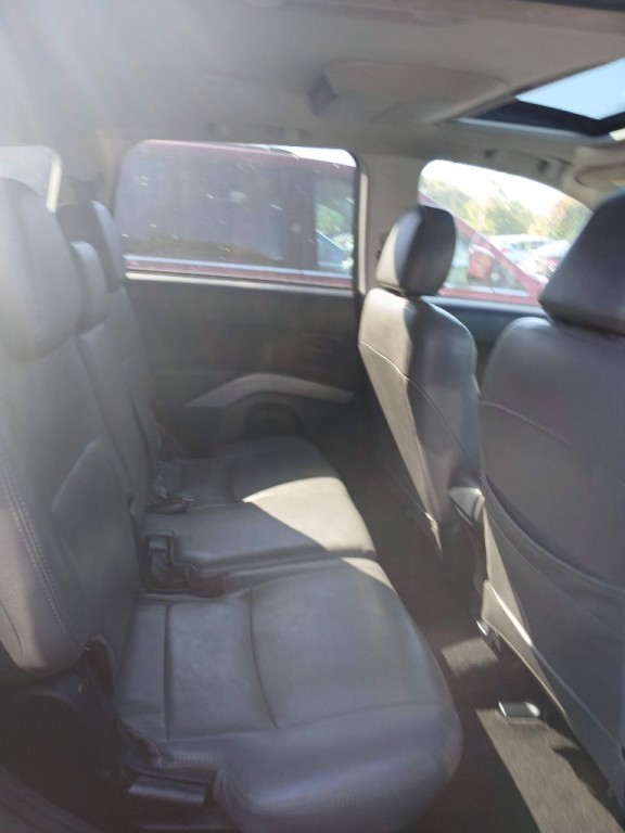 2007 Mitsubishi Outlander Image 10