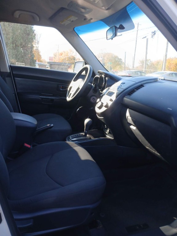 2010 Kia Soul Image 11