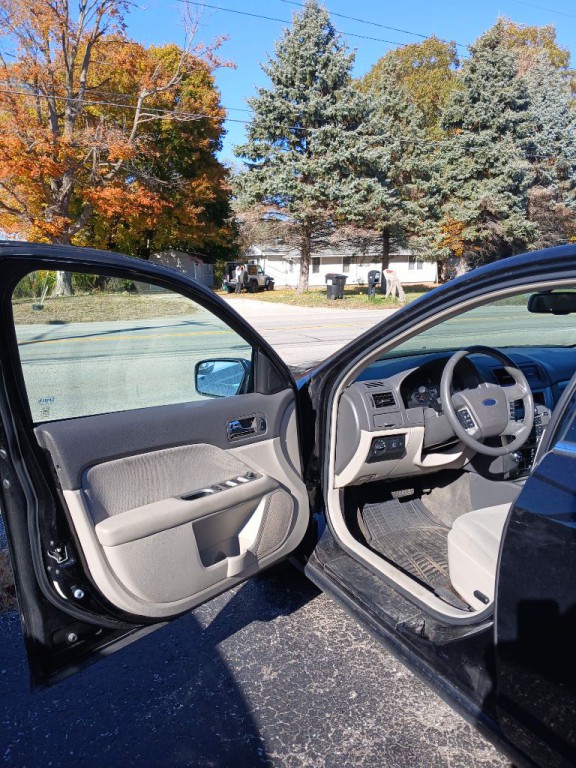 2011 Ford Fusion Image 13