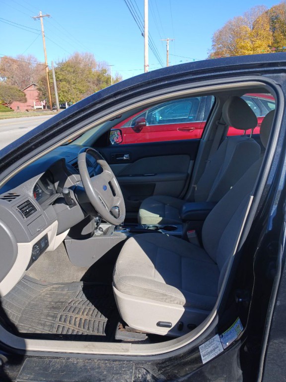 2011 Ford Fusion Image 14