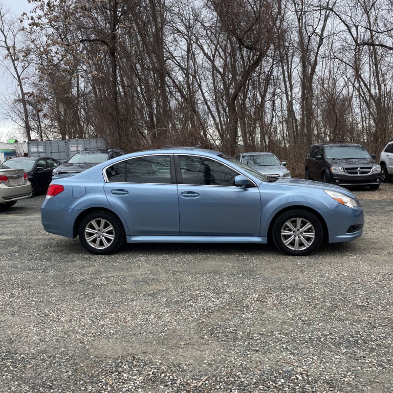 2012 Subaru Legacy Image 6