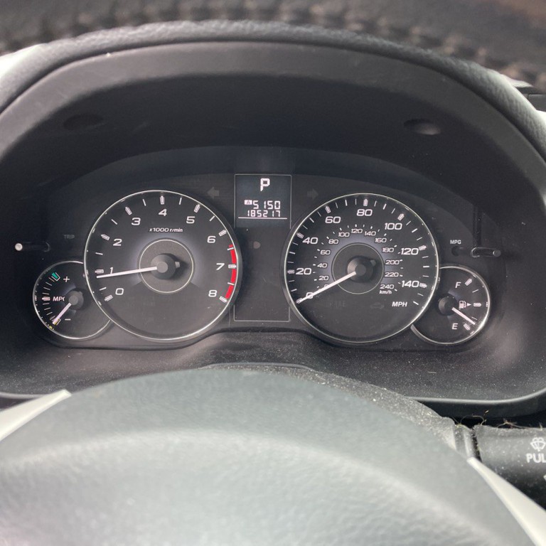 2012 Subaru Legacy Image 9