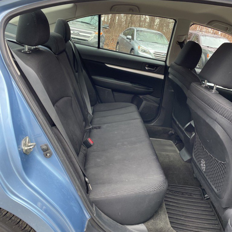 2012 Subaru Legacy Image 13