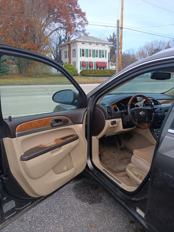 2010 Buick Enclave Image 13