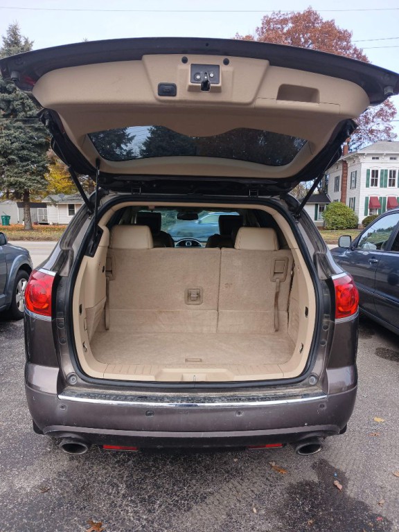 2010 Buick Enclave Image 18